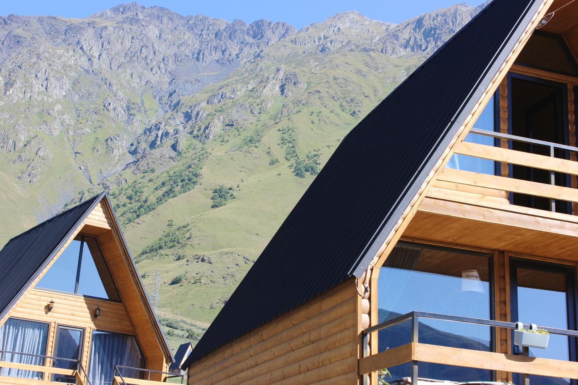 Kazbegi Folk Lejlighed Eksteriør billede