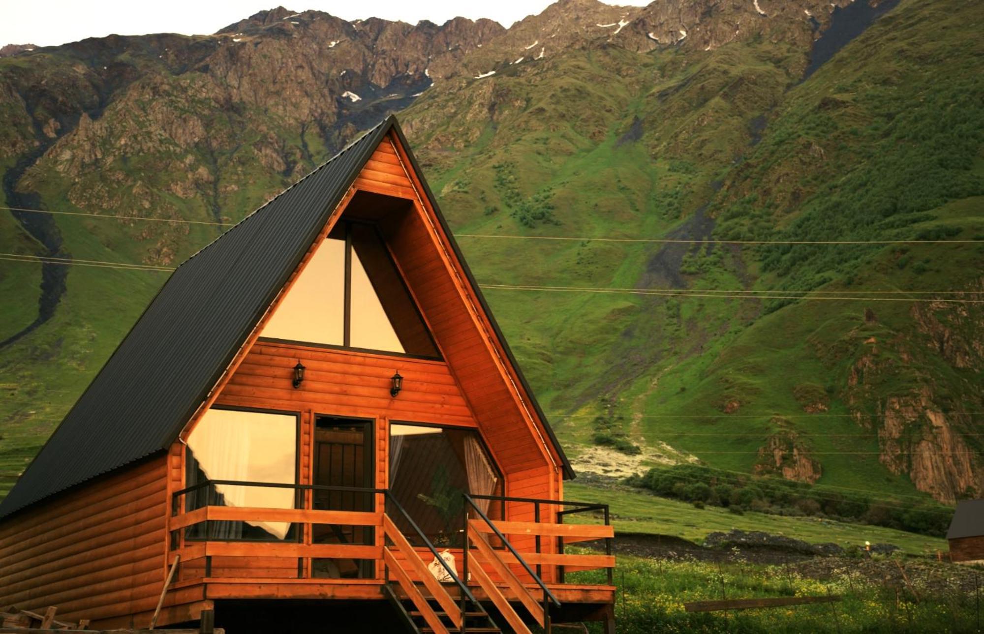 Kazbegi Folk Lejlighed Eksteriør billede